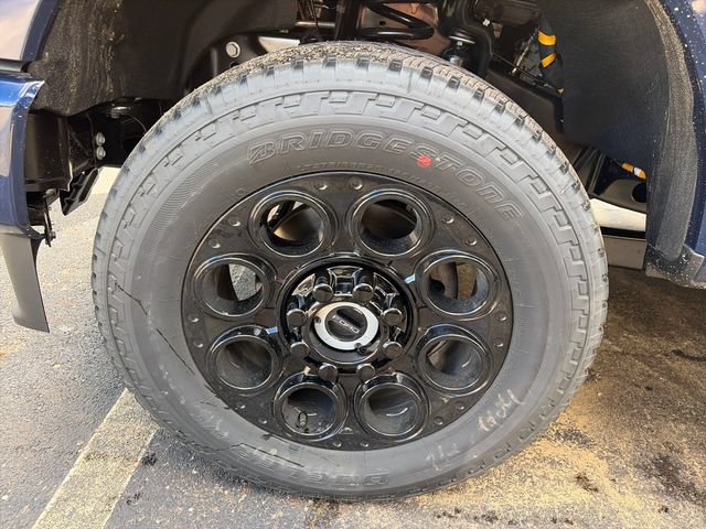 New 2027 Ford F350 Lariat w/ Black Appearance Package AWD/4WD image 30