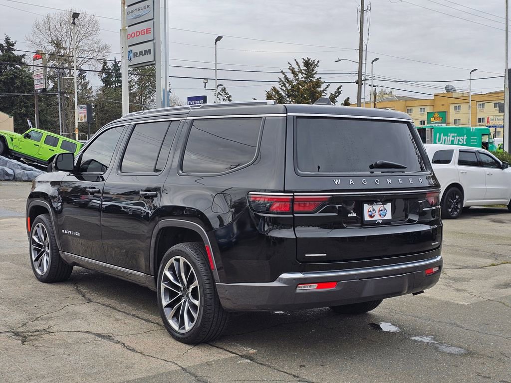 Used 2022 Jeep Wagoneer Series III w/ Premium Group I image 6