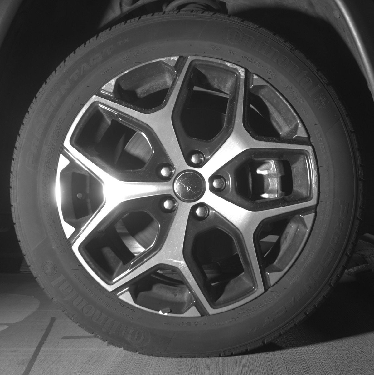 Used 2025 Jeep Compass Limited image 13