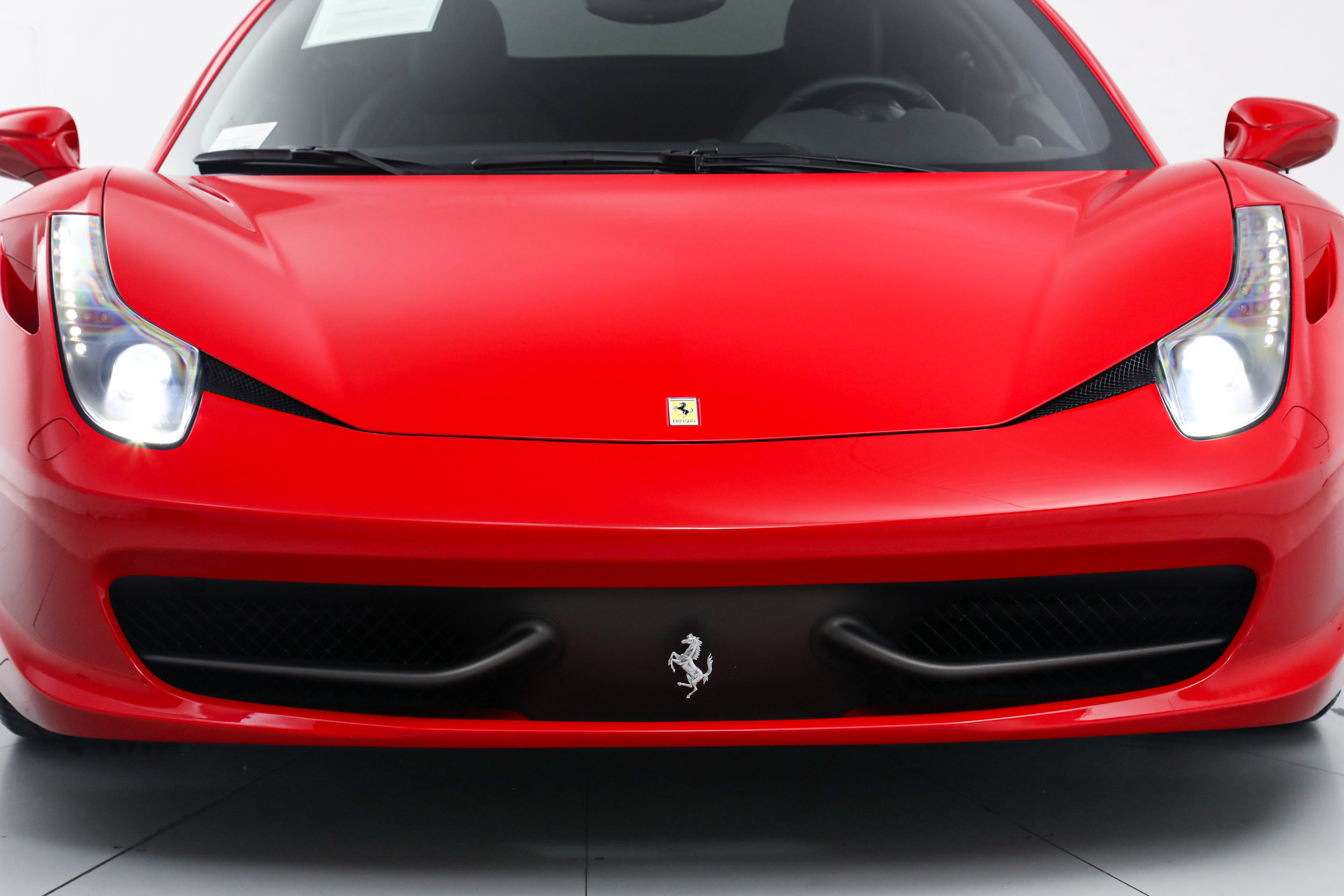 Certified 2015 Ferrari 458 Italia Coupe RWD image 12