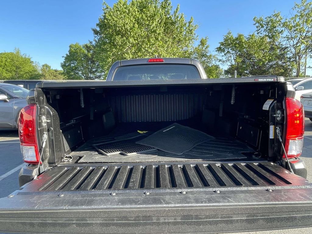 Used 2016 Toyota Tacoma SR image 9