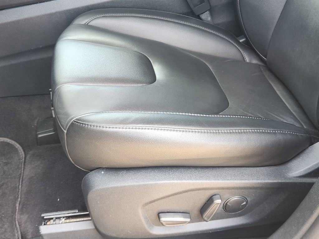 Certified 2021 Ford Edge Titanium w/ Cargo Accessory Package FWD image 23