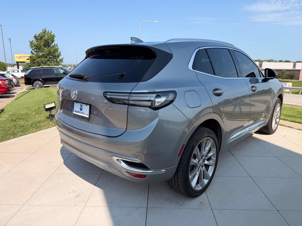 Used 2023 Buick Envision Avenir AWD/4WD image 9