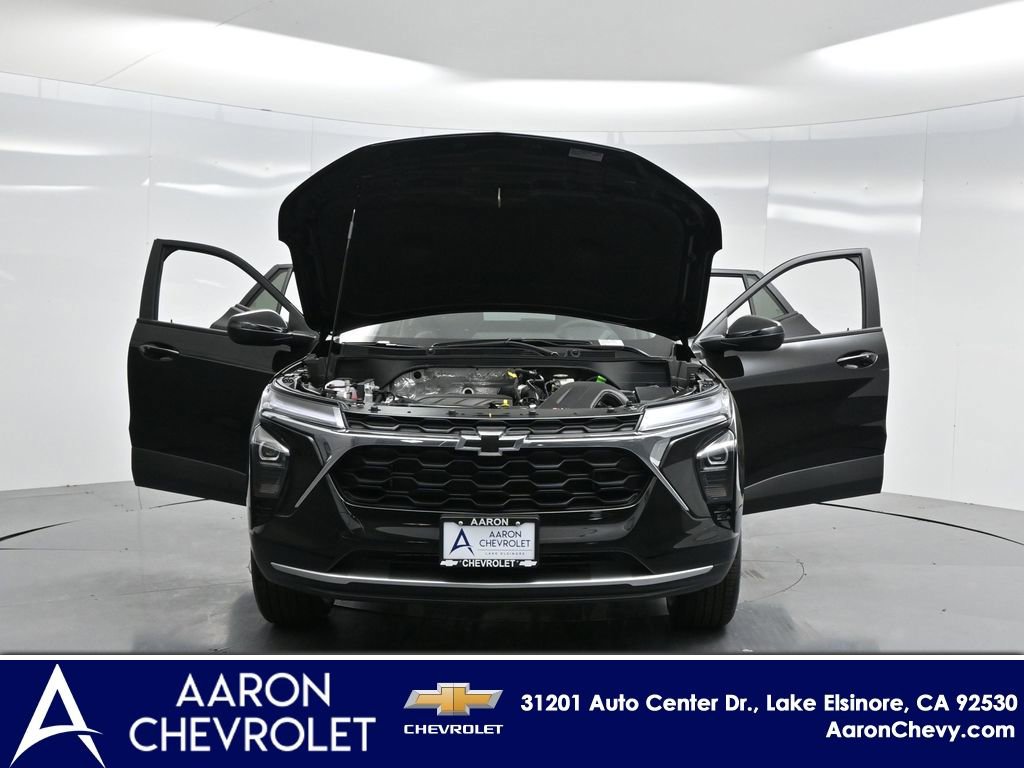 New 2026 Chevrolet Trax LT w/ Sunroof Package FWD image 47