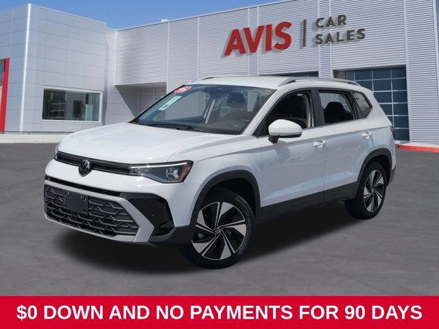 Used 2025 Volkswagen Taos SE AWD/4WD image 1