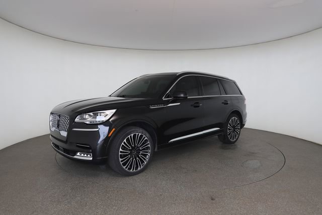 Used 2023 Lincoln Aviator Black Label AWD/4WD image 3
