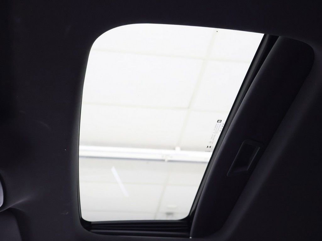 Used 2024 Buick Envista Avenir FWD image 23