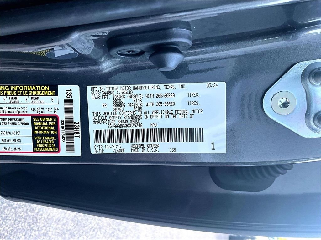 Used 2024 Toyota Sequoia SR5 AWD/4WD image 9