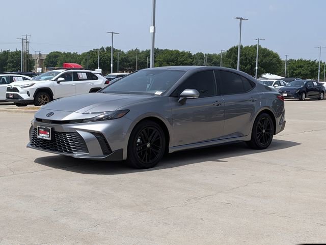 Used 2026 Toyota Camry SE w/ Convenience Package FWD image 10