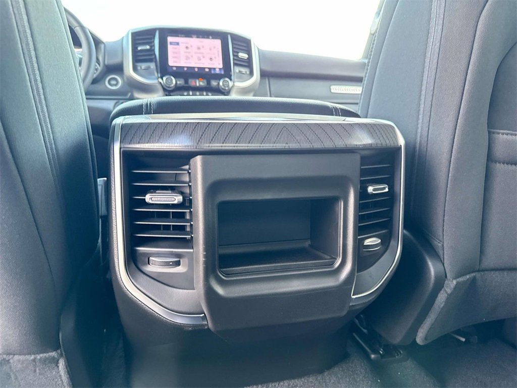 New 2026 RAM 1500 4x4 Crew Cab image 12