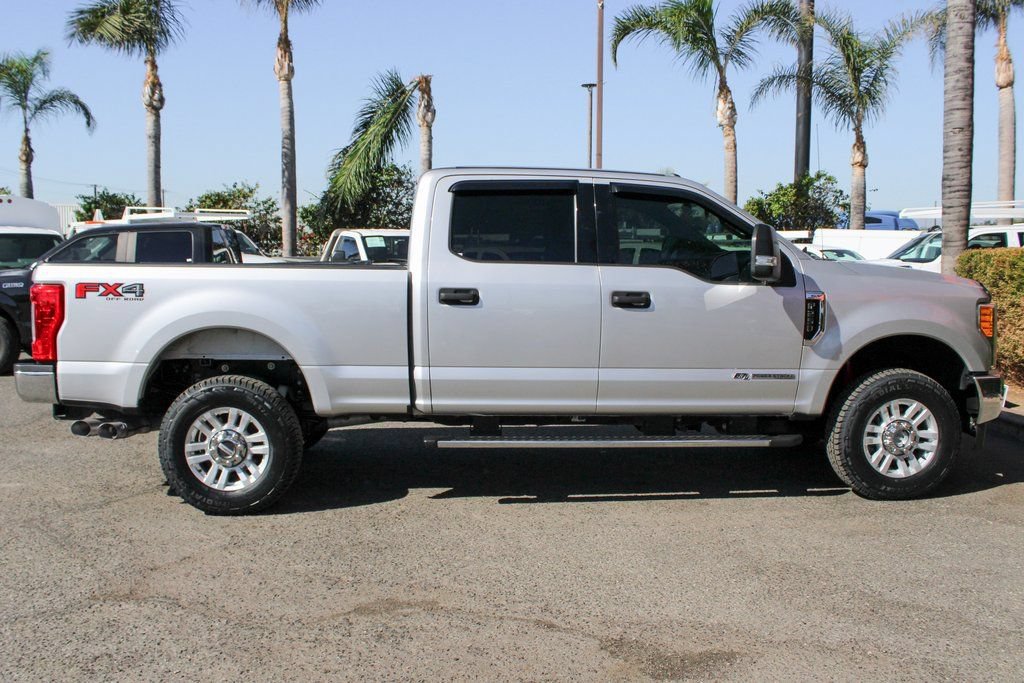 Used 2017 Ford F250 XLT w/ XLT Value Package AWD/4WD image 11