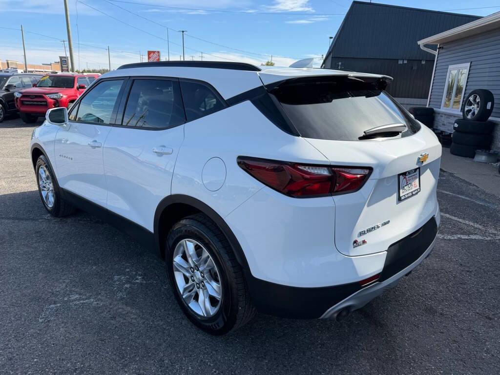 Used 2019 Chevrolet Blazer LT AWD/4WD image 3