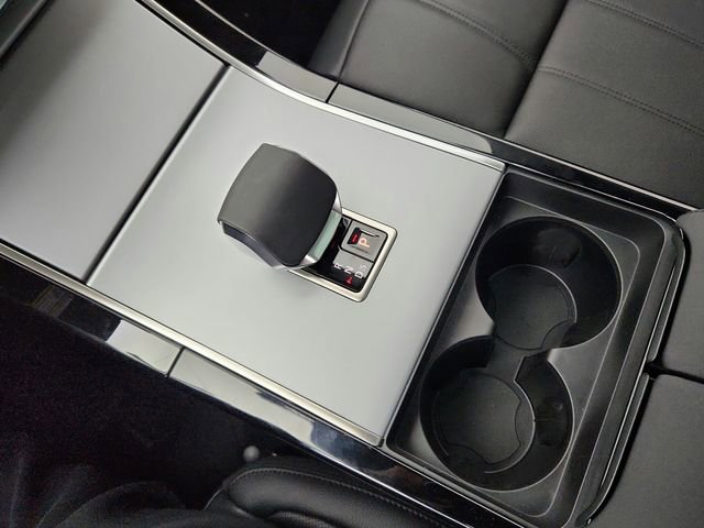 Used 2025 Land Rover Range Rover Evoque S image 26