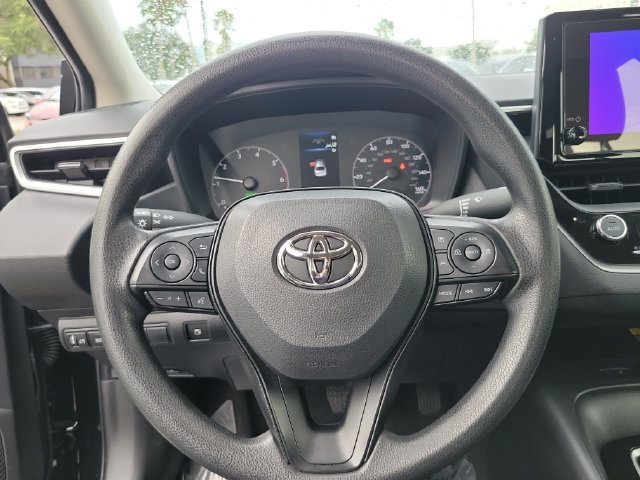 Used 2025 Toyota Corolla LE w/ LE Premium Package FWD image 14