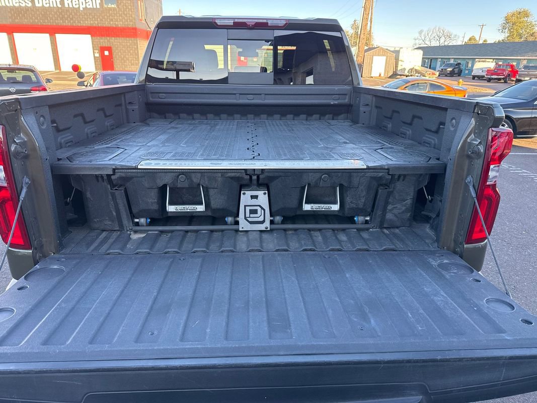 Used 2023 Chevrolet Silverado 1500 ZR2 image 10