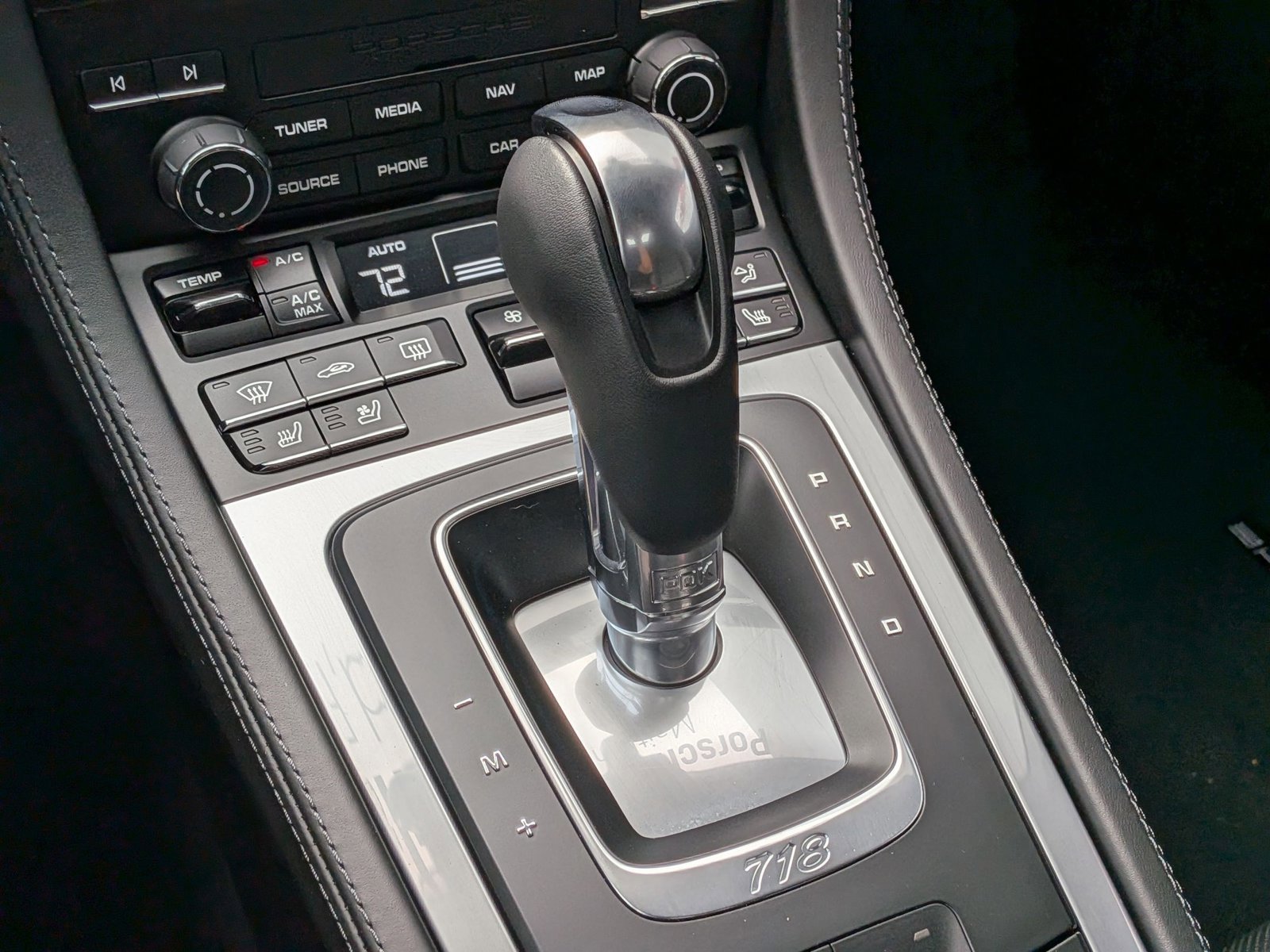 New 2025 Porsche 718 Boxster S image 21