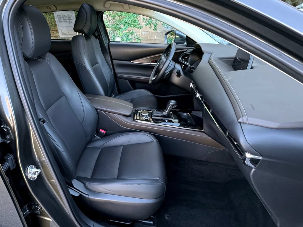 Used 2025 MAZDA CX-30 AWD 2.5 S w/ Premium Package image 35