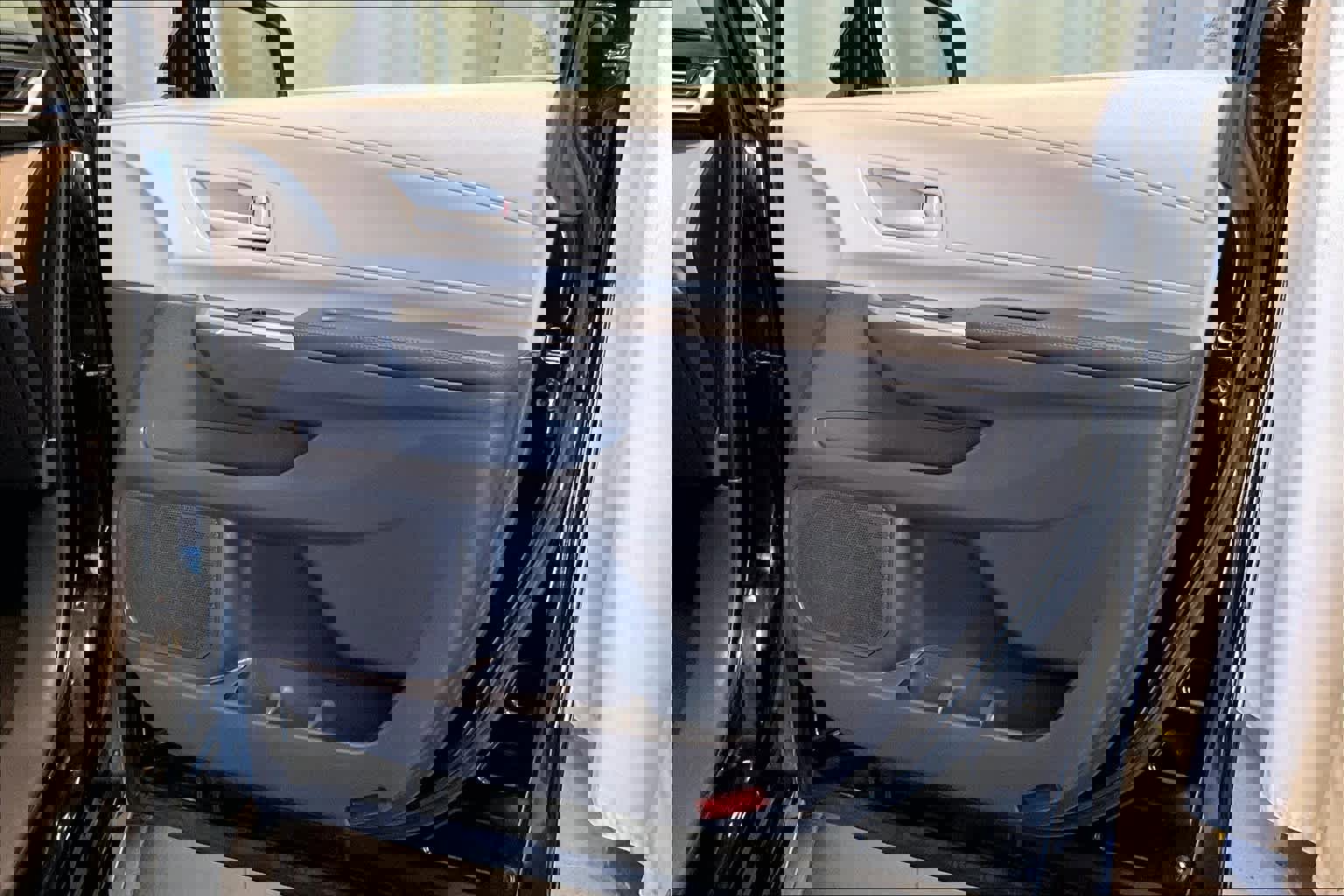 Certified 2022 Toyota Sienna LE image 12