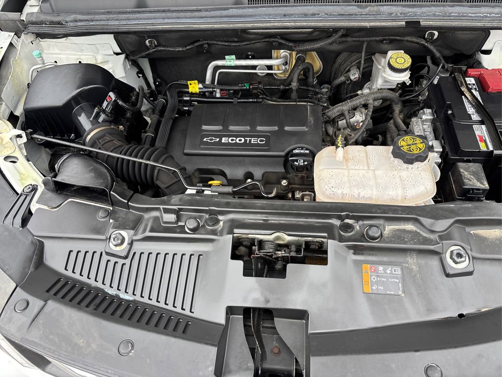 Used 2019 Chevrolet Trax LT w/ LT Convenience Package image 13