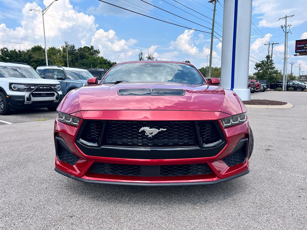 Used 2024 Ford Mustang GT Premium RWD image 2
