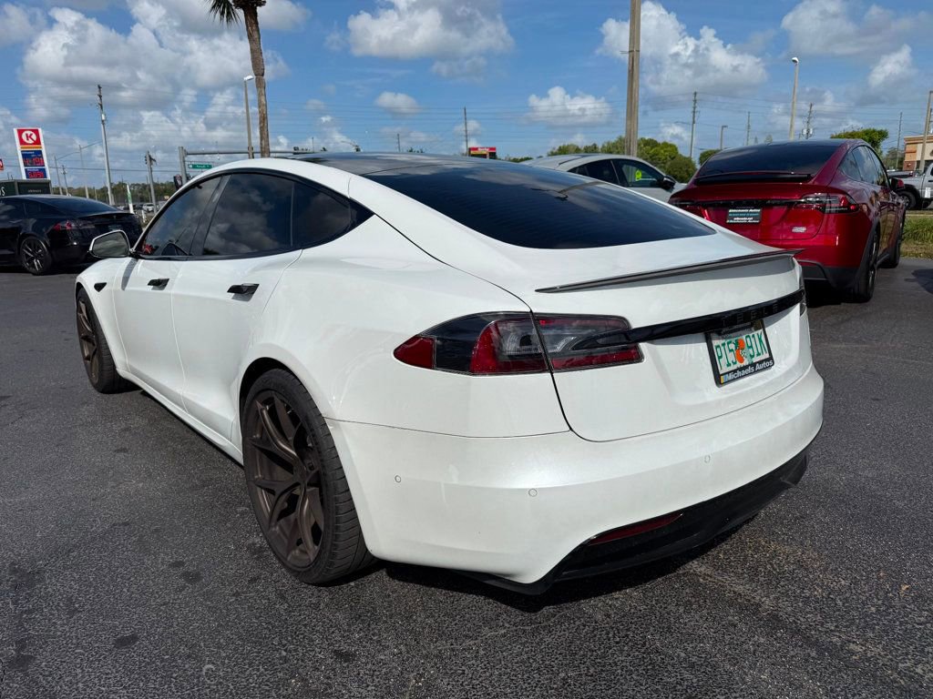 Used 2021 Tesla Model S Plaid image 4