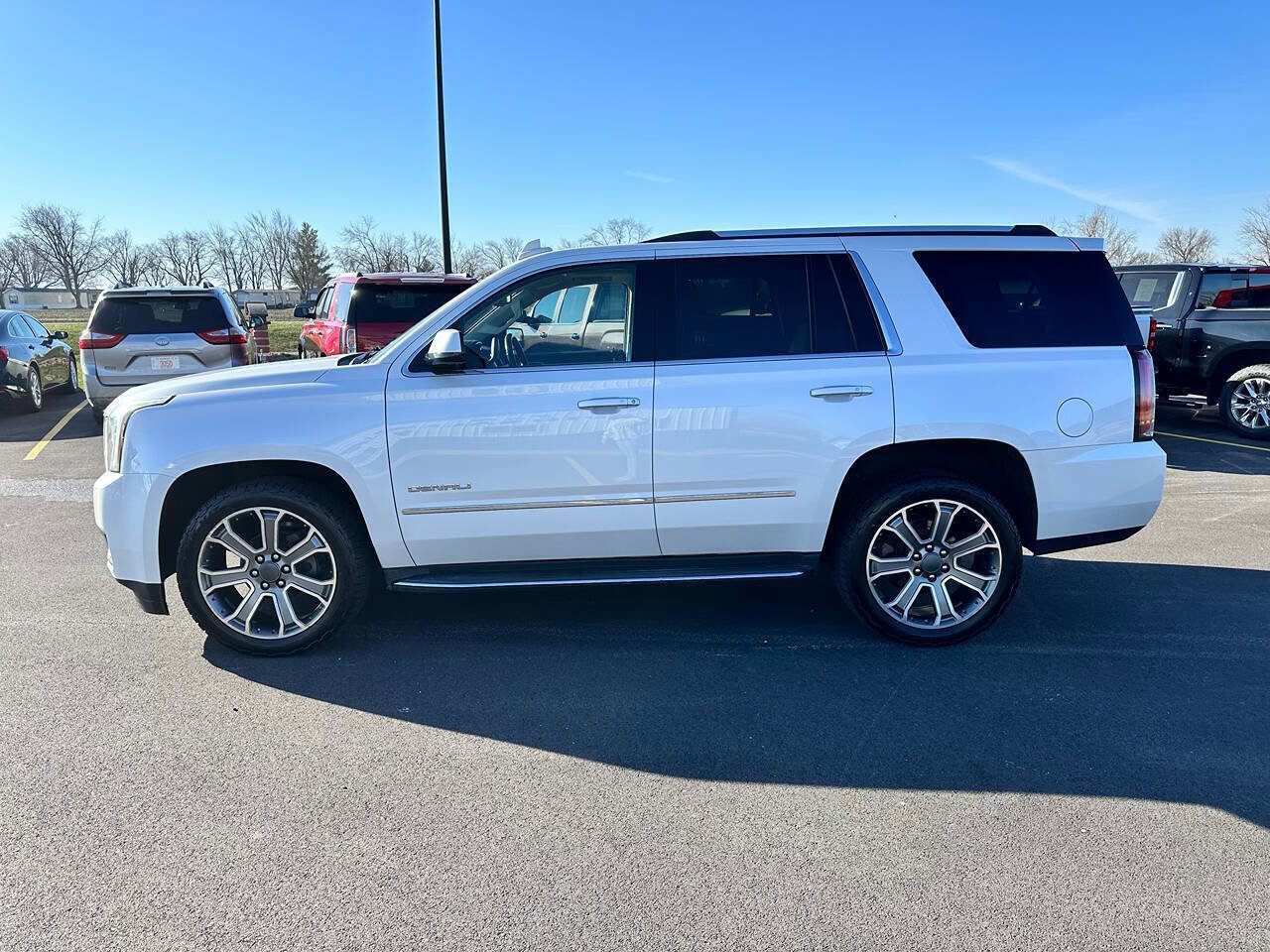 Used 2016 GMC Yukon Denali w/ Open Road Package image 7