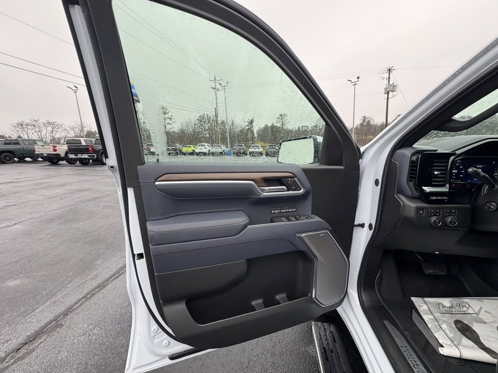 New 2026 Chevrolet Silverado 1500 High Country image 13