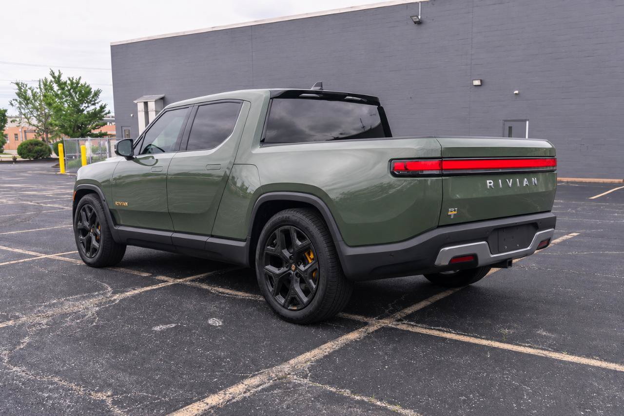 Used 2022 Rivian R1T Launch Edition AWD/4WD image 6