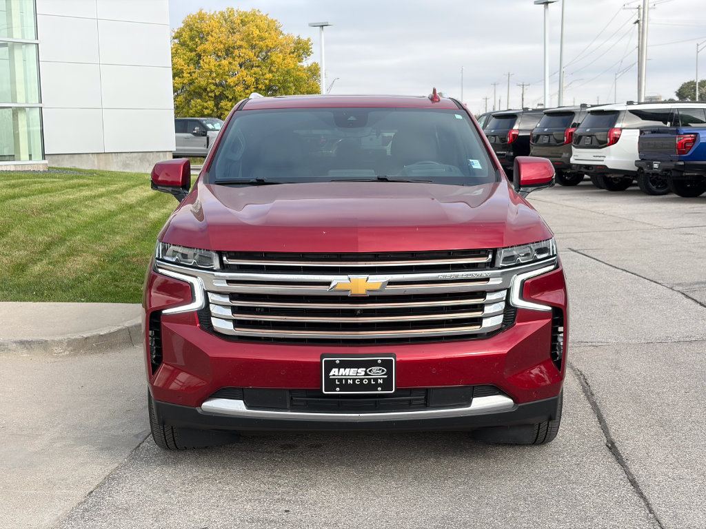 Used 2024 Chevrolet Tahoe High Country AWD/4WD image 8