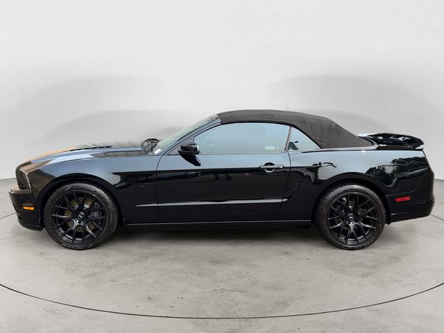 Used 2014 Ford Mustang GT w/ Electronics Package RWD image 8