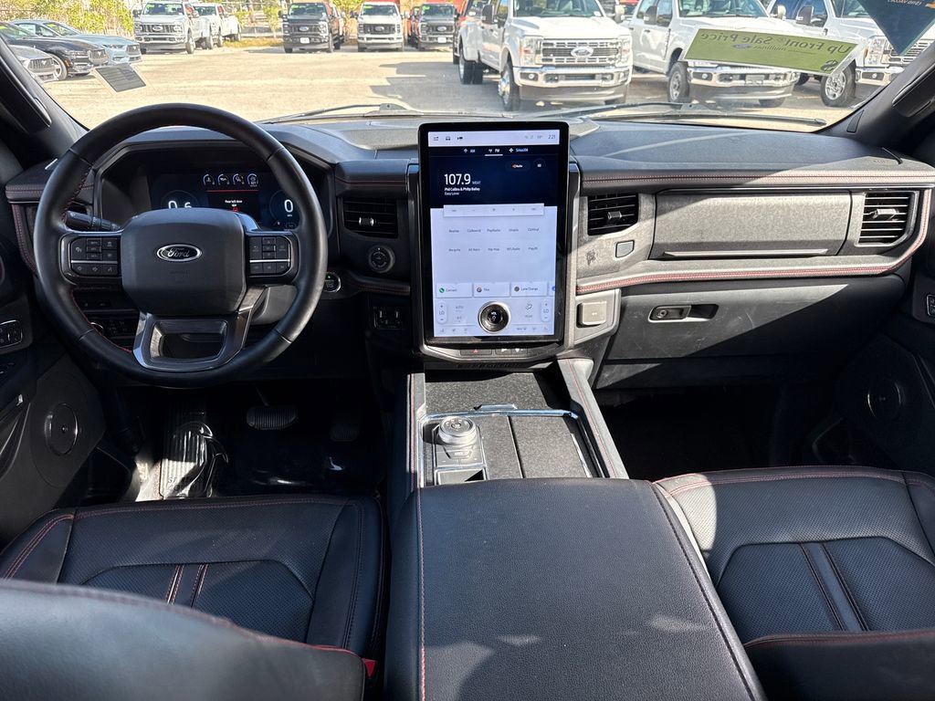 Used 2023 Ford Expedition Max Limited image 6