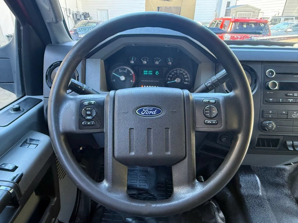 Used 2017 Ford F650 2WD SuperCab Super Duty image 15