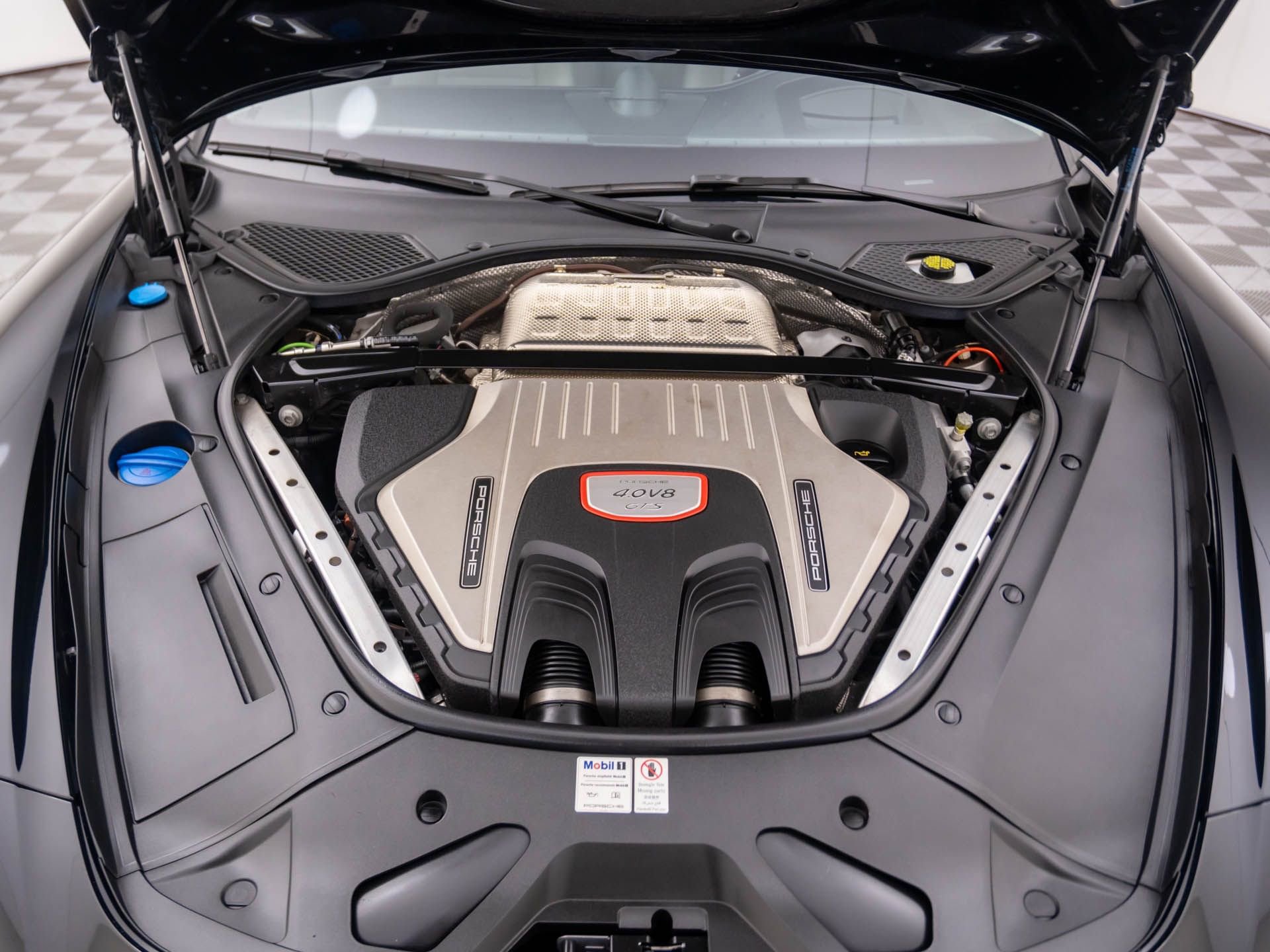 Used 2020 Porsche Panamera GTS image 31