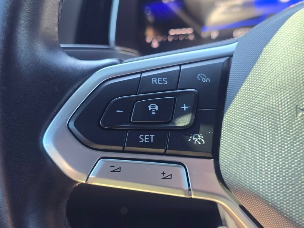 Used 2023 Volkswagen Jetta Sport FWD image 26