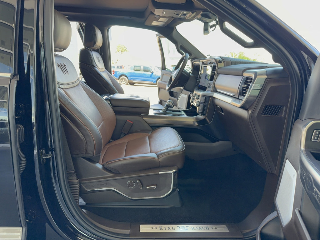 Certified 2025 Ford F150 King Ranch image 15