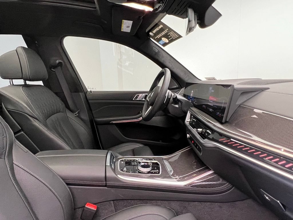 Certified 2026 BMW X7 M60i AWD/4WD image 6
