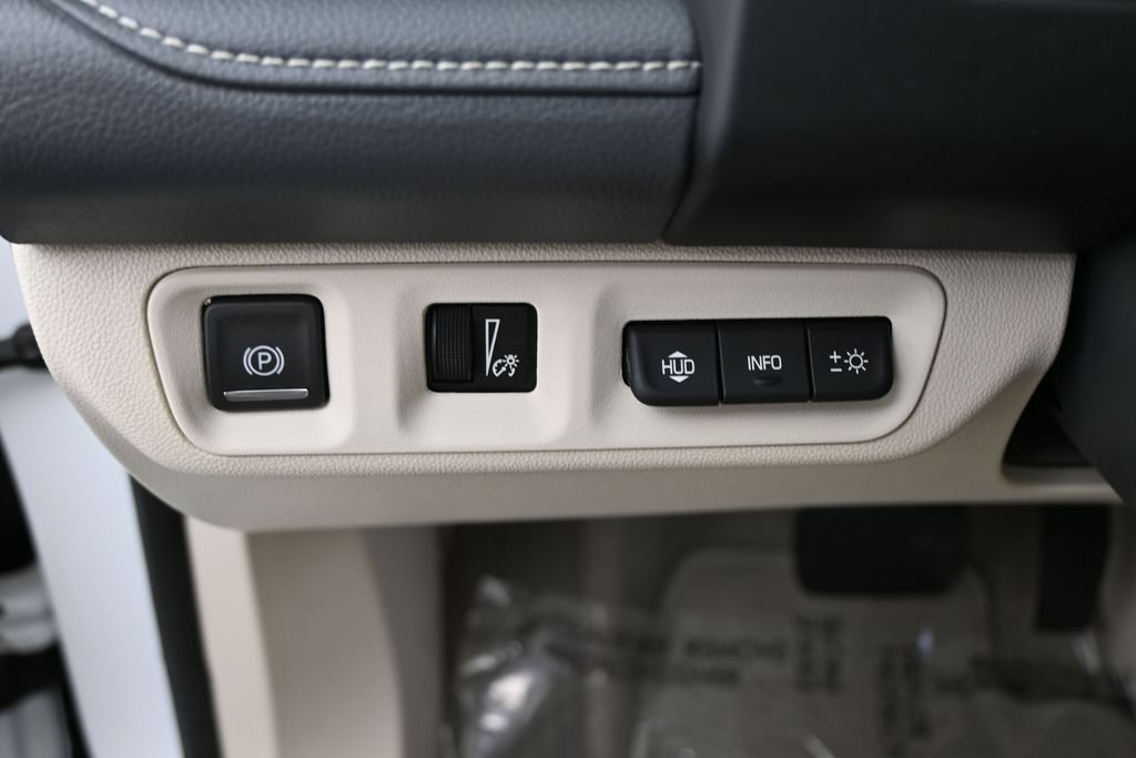 Used 2023 GMC Acadia Denali AWD/4WD image 12