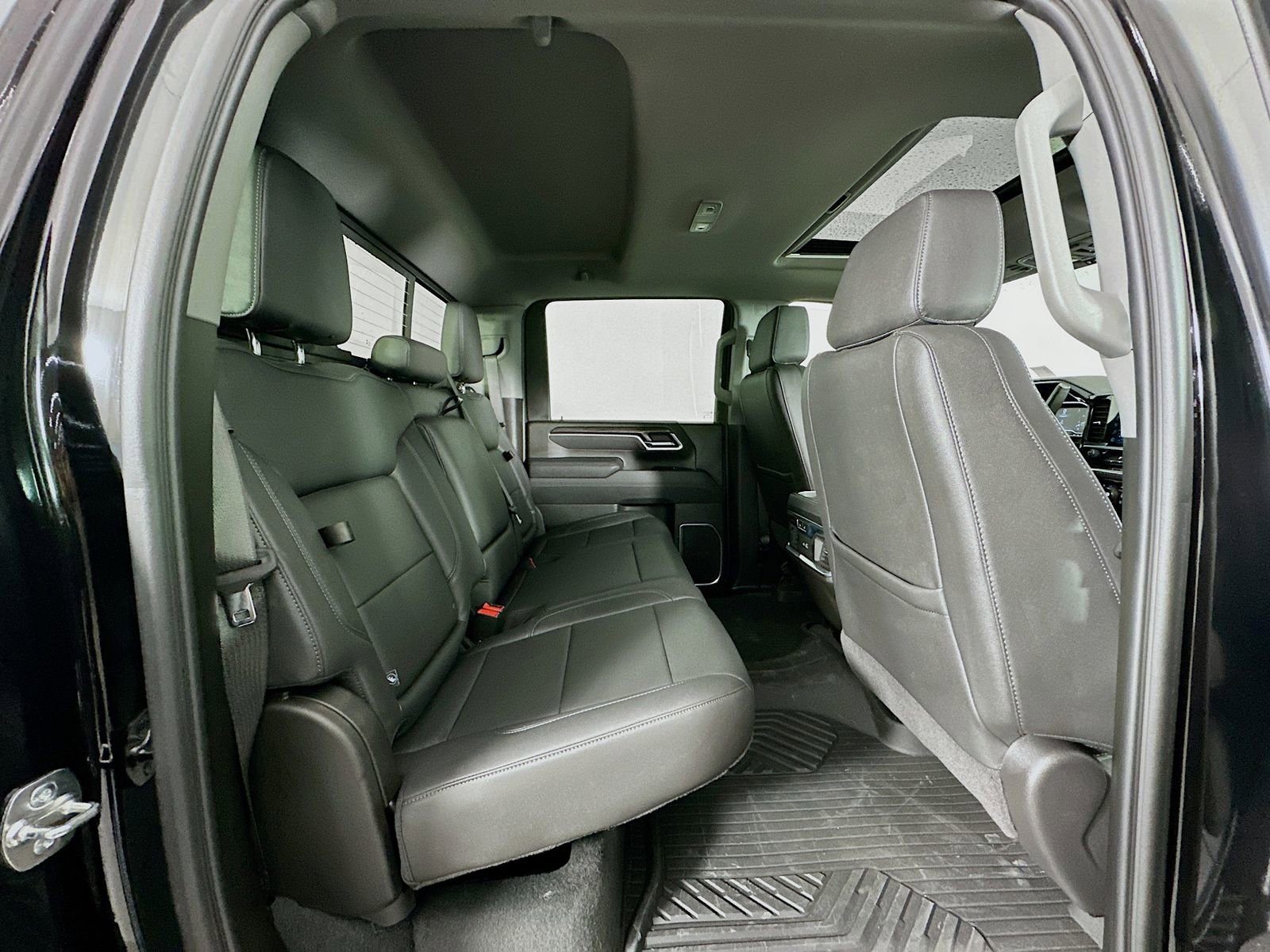 New 2025 Chevrolet Silverado 3500 LTZ w/ LTZ Premium Package image 30