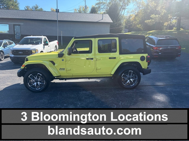 Used 2024 Jeep Wrangler Unlimited w/ Convenience Group