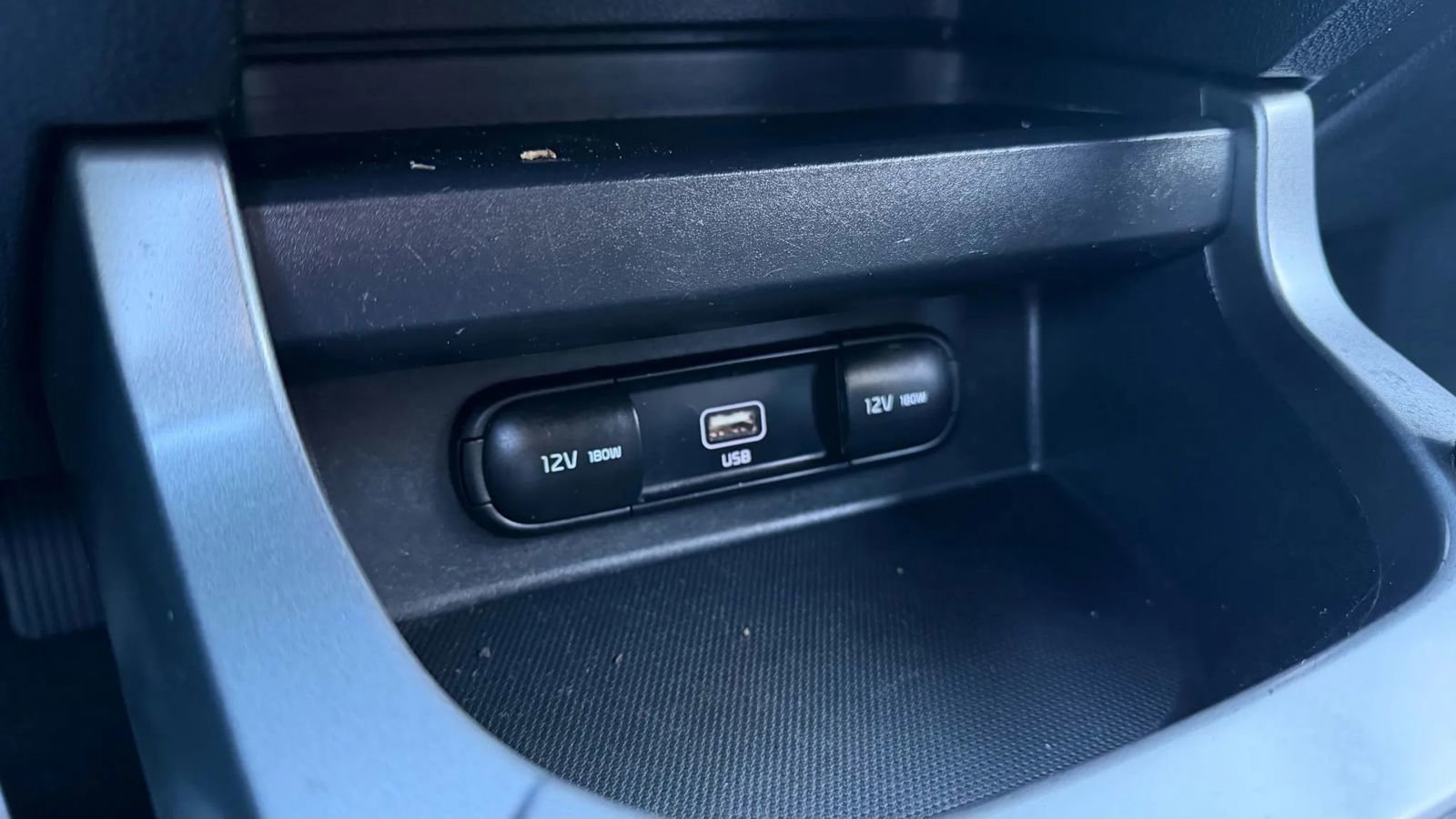 Used 2021 Kia Seltos S image 28