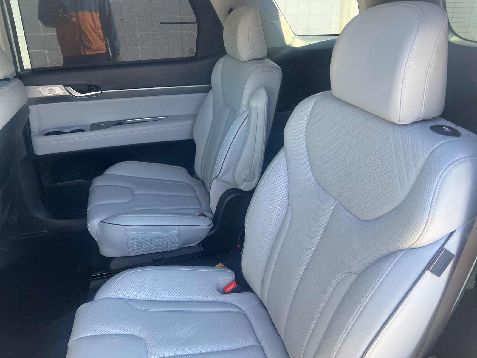 Used 2023 Hyundai Palisade SEL w/ Premium Package image 12