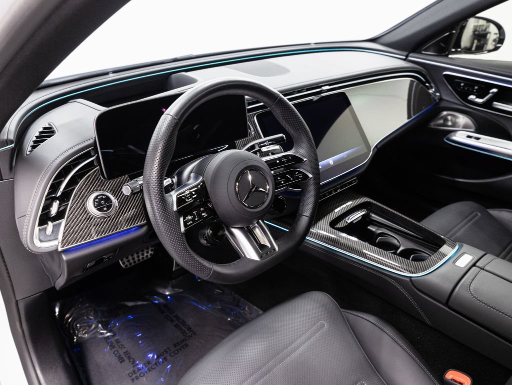 Used 2025 Mercedes-Benz E 53 AMG e 4MATIC Sedan image 9