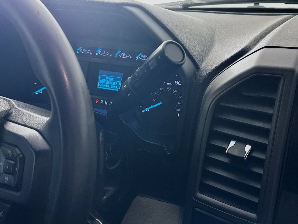 Used 2020 Ford F550 4x4 Regular Cab Super Duty image 13