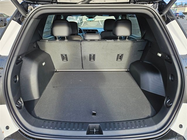 New 2026 GMC Terrain AT4 w/ Convenience Package III image 12