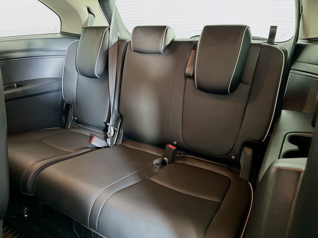 Used 2025 Honda Odyssey Touring image 32