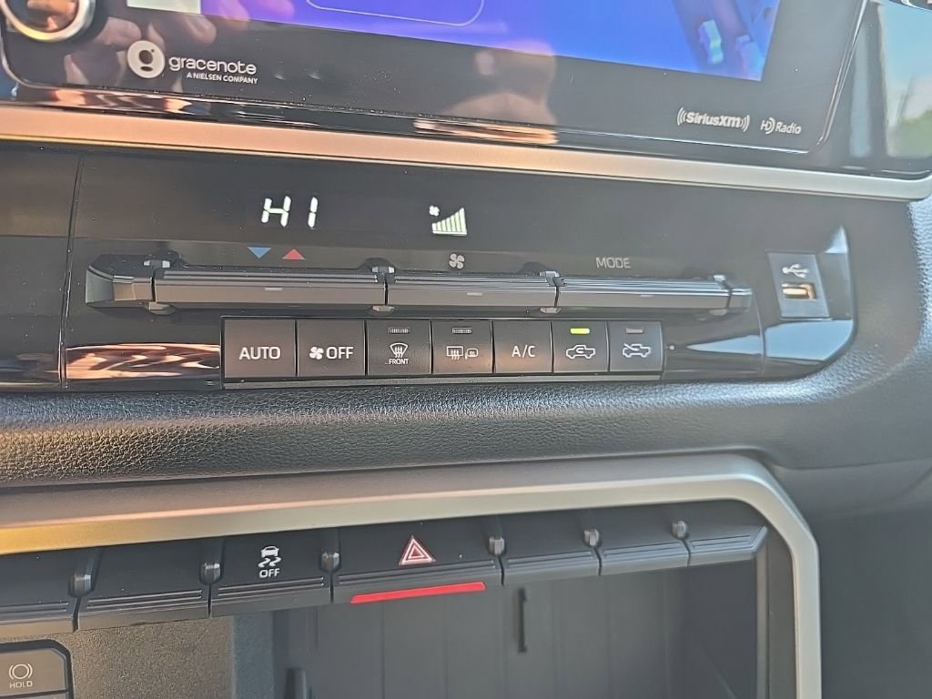 Used 2022 Toyota Tundra SR5 image 15