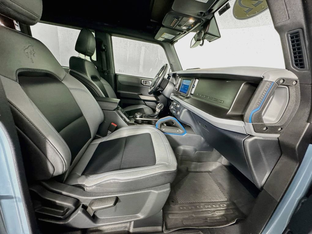 Used 2022 Ford Bronco Black Diamond image 34