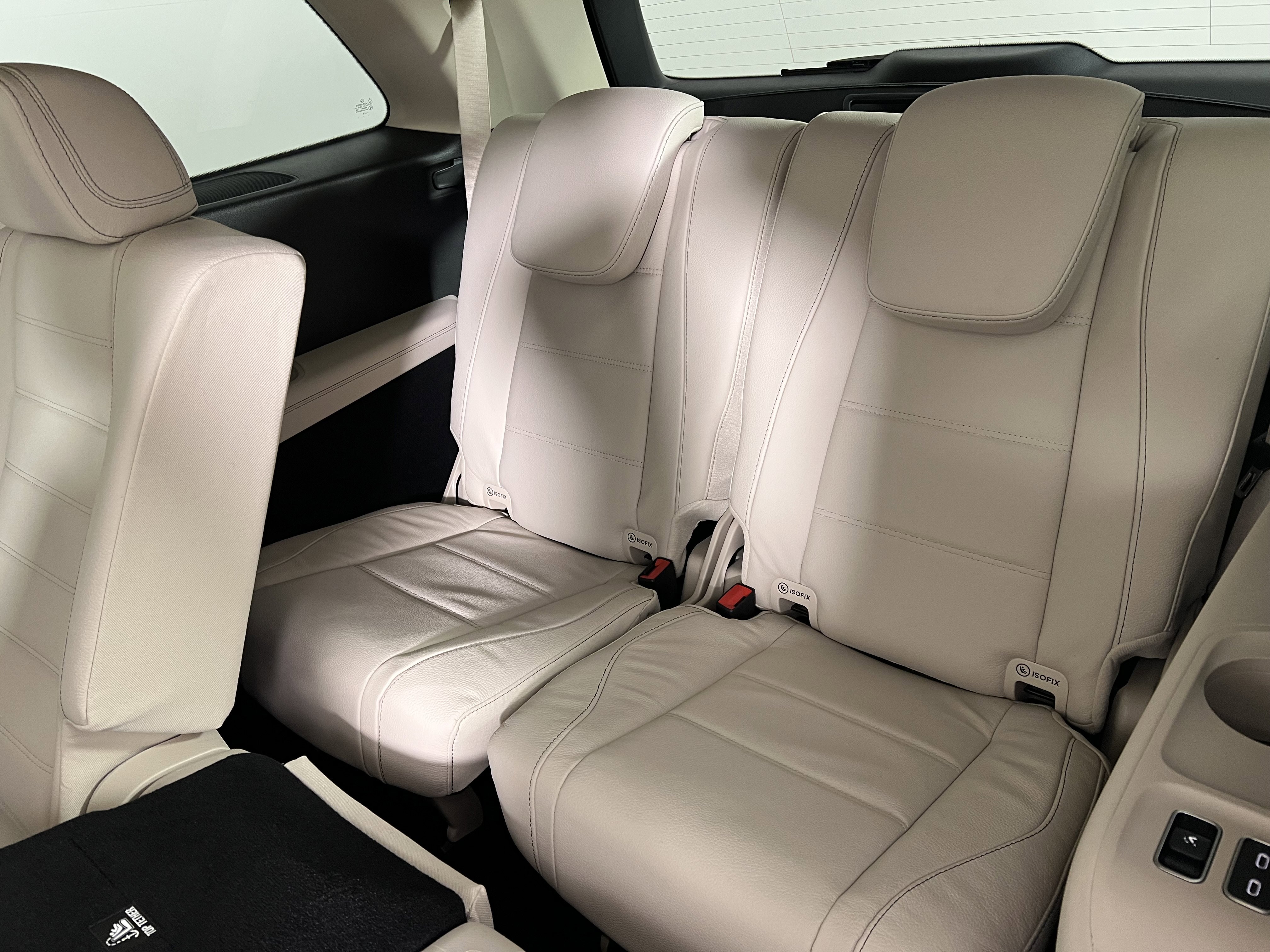 New 2026 Mercedes-Benz GLS 450 4MATIC image 23