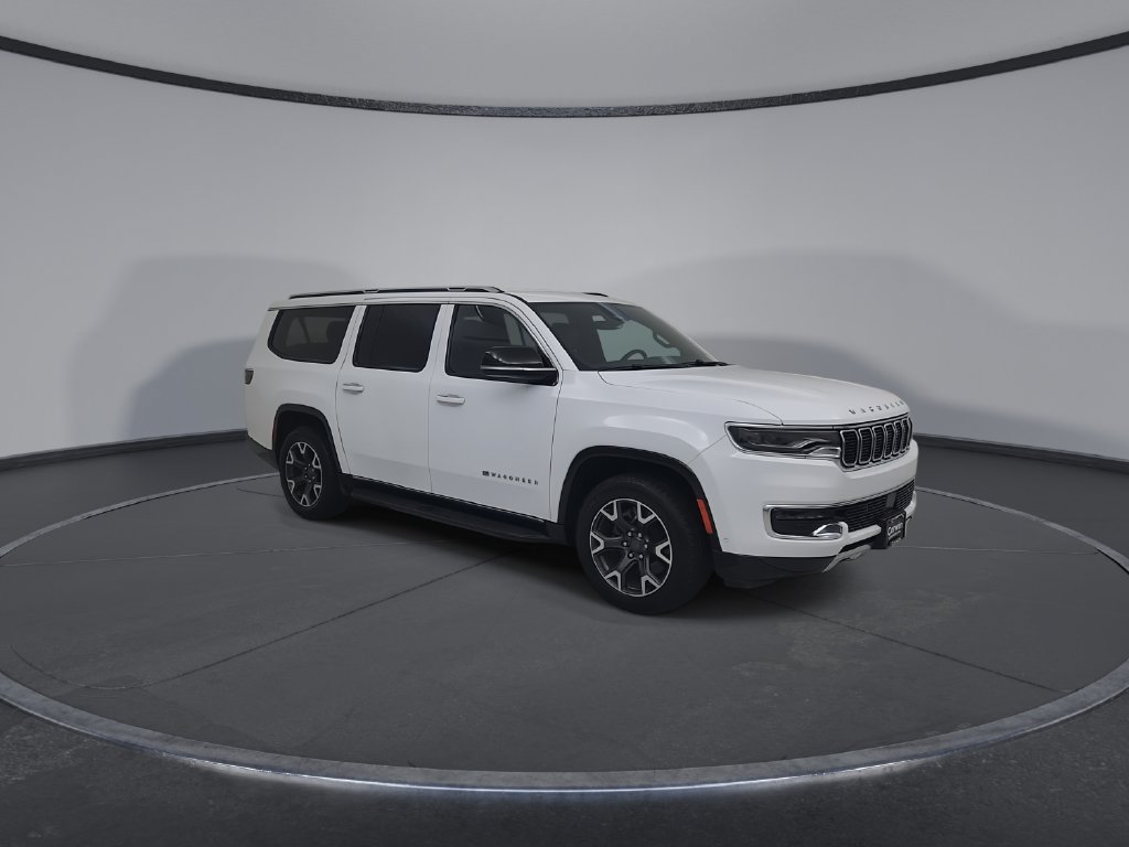 Certified 2024 Jeep Wagoneer L Series III w/ Flexible Seating Group AWD/4WD image 4