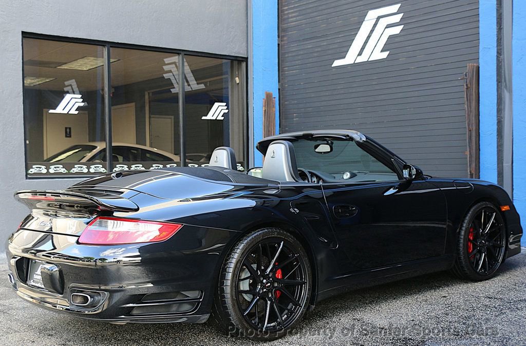 Used 2009 Porsche 911 Turbo image 6